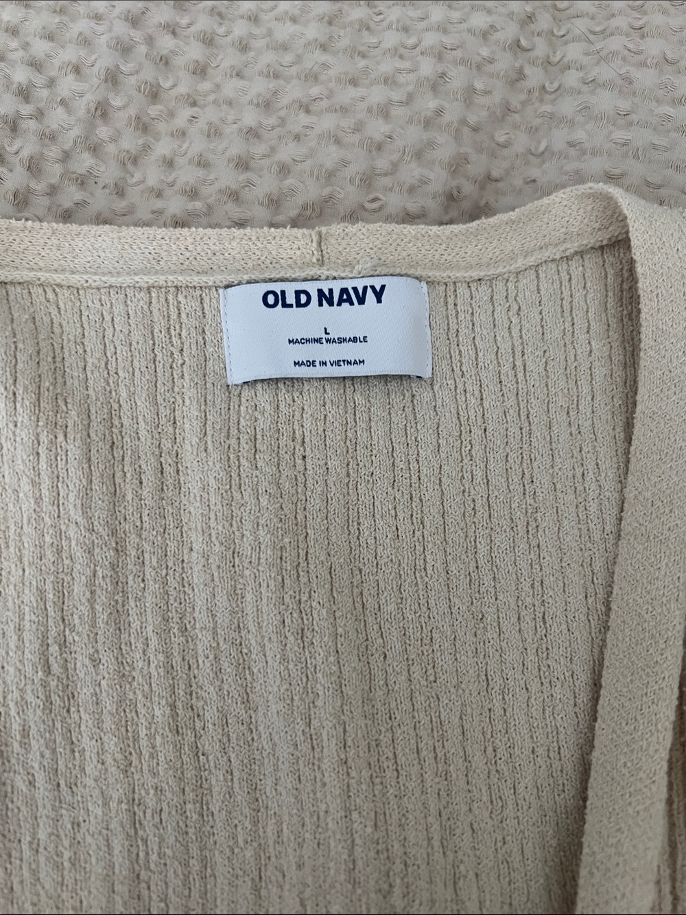 Old Navy Light Cream Ribbed V-Neck Button-Up Cardigan - Picture 2 of 6